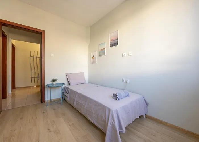 Modern Place 2bdr 1livingroom * Sofia