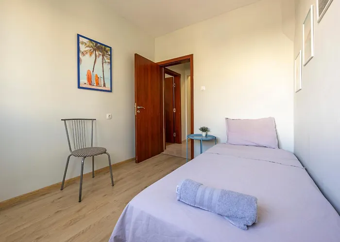 Modern Place 2bdr 1livingroom Sofia